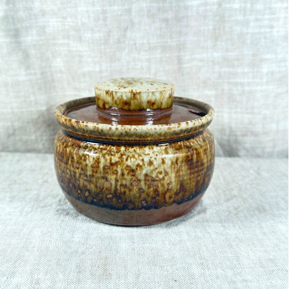 Studio Pottery Signed Hand Thrown Brown Glazed Lidded Sugar Bowl Honey Pot 4in